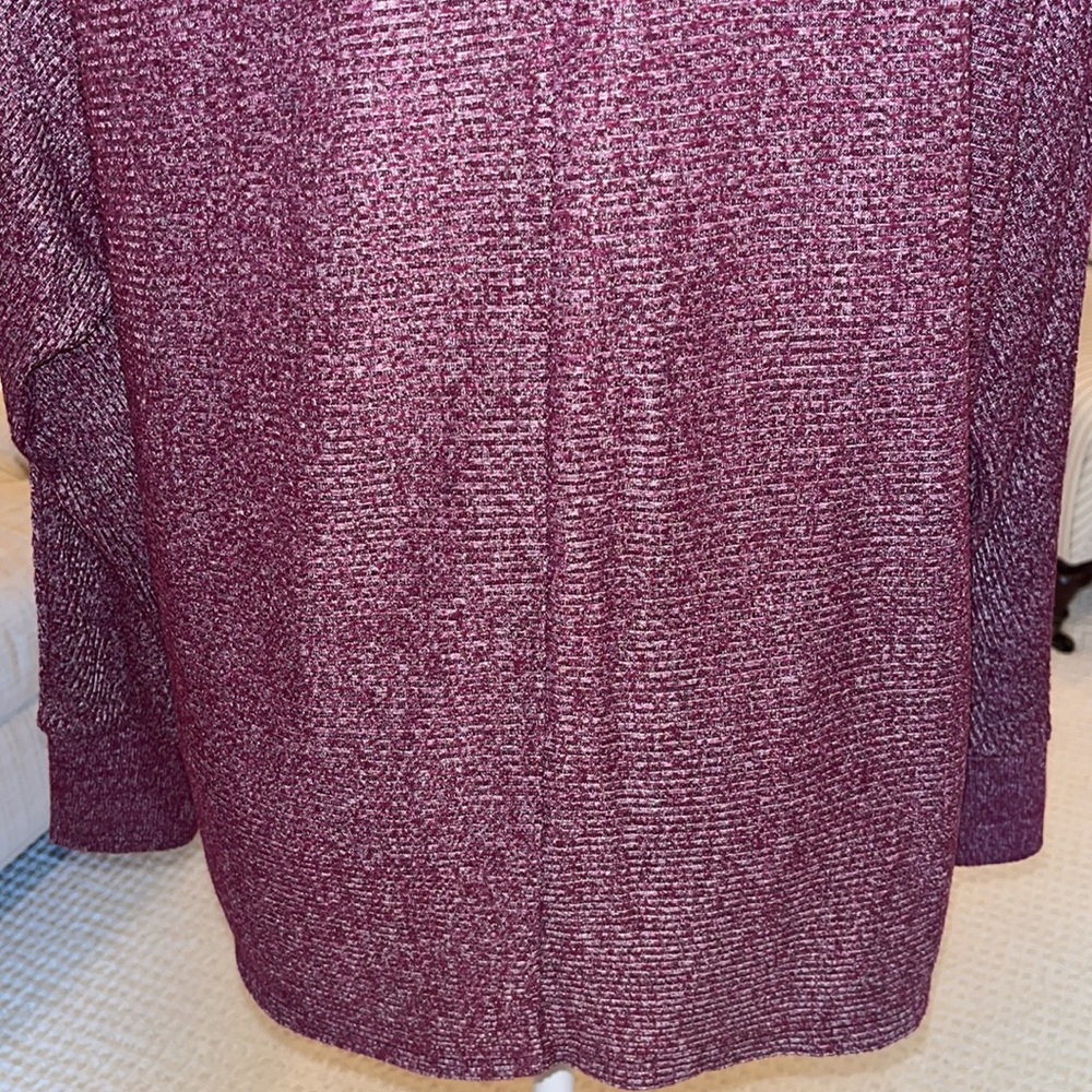 Time and Tru gorgeous purple crewneck sweater - Picture 8 of 11